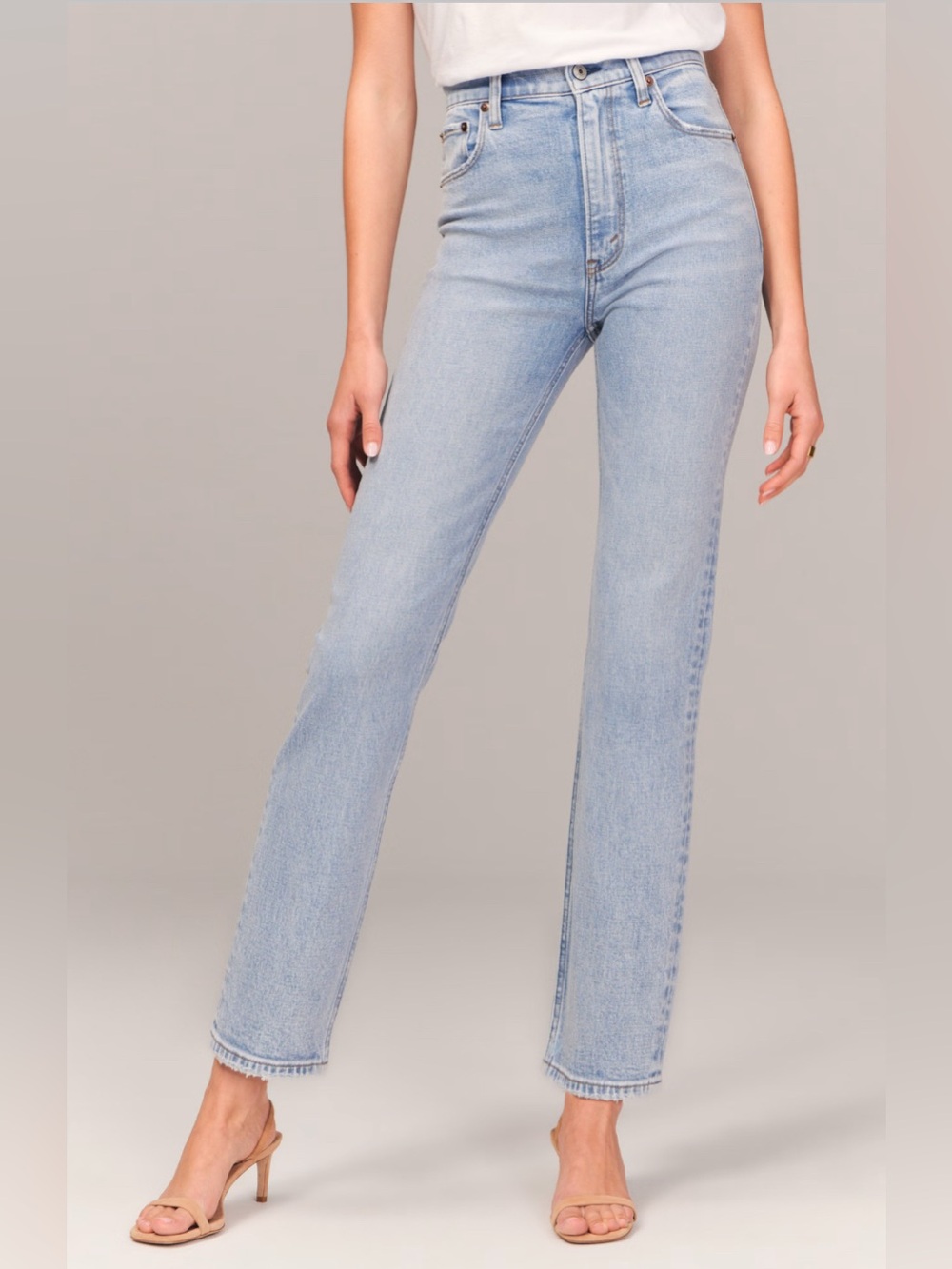 Abercrombie Ultra High Rise Ankle Straight Jean